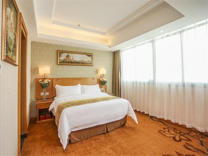 Vienna Hotel Fuzhou Linchuan Avenue Экстерьер фото